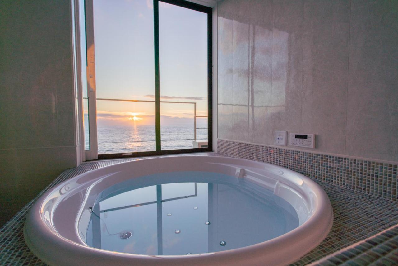Sunset & Villa Spa Resort Fukui Exterior photo
